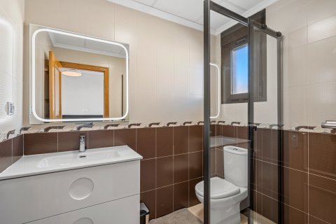 Townhouse zum Verkauf in San Miguel de Salinas, Alicante, Spanien 3 Schlafzimmer,  Nr. 160868 - Foto 27