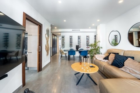 Wohnung zum Verkauf in Torrevieja, Alicante, Spanien 3 Schlafzimmer, 101 m2 Nr. 160873 - Foto 16