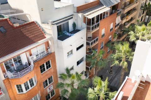 Wohnung zum Verkauf in Torrevieja, Alicante, Spanien 3 Schlafzimmer, 101 m2 Nr. 160873 - Foto 5