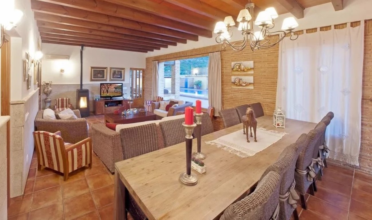 Villa en Lliber, Alicante, España 12 dormitorios, 670 m2 No. 80255