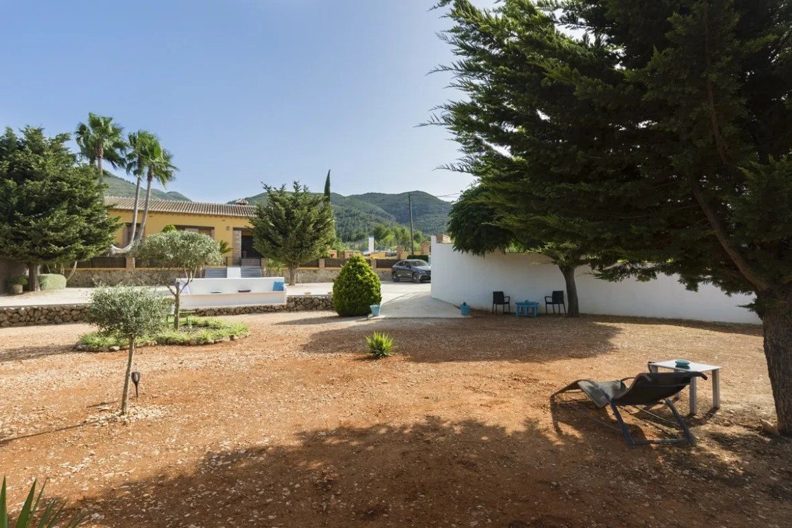 Villa en Lliber, Alicante, España 12 dormitorios, 670 m2 No. 80255