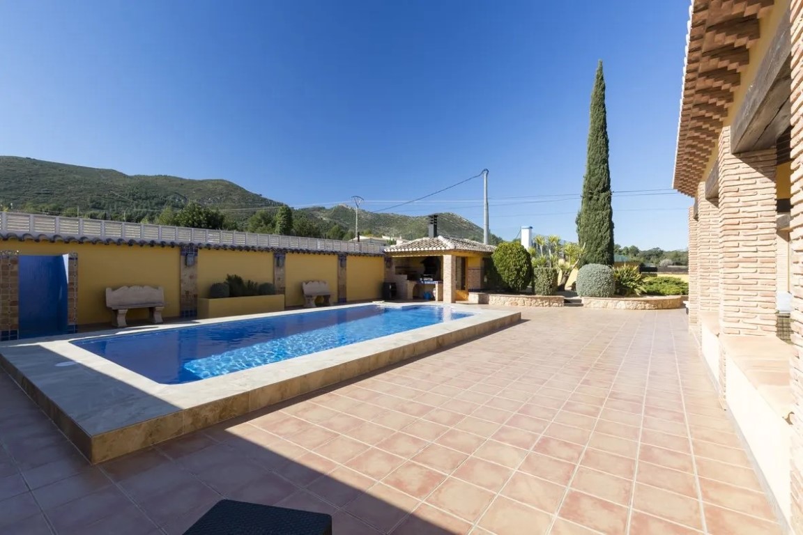 Villa en Lliber, Alicante, España 12 dormitorios, 670 m2 No. 80255