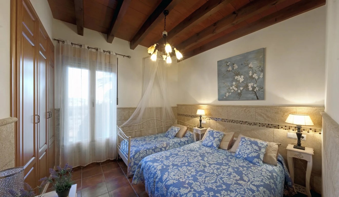 Villa en Lliber, Alicante, España 12 dormitorios, 670 m2 No. 80255