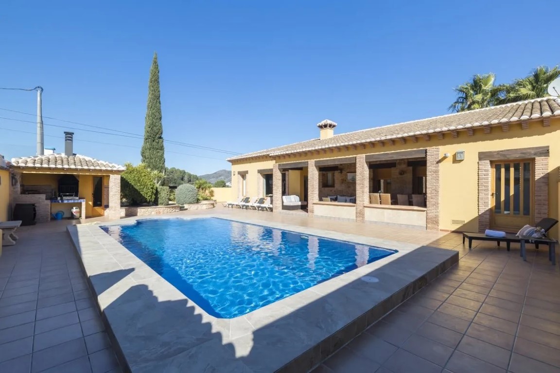 Villa en Lliber, Alicante, España 12 dormitorios, 670 m2 No. 80255