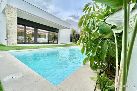 Villa à vendre à Murcia, Espagne, 3 chambres, 105 m2 No. 143899 - photo 12