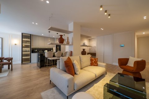 Wohnung zum Verkauf in Madrid, Spanien 3 Schlafzimmer, 235 m2 Nr. 165780 - Foto 3