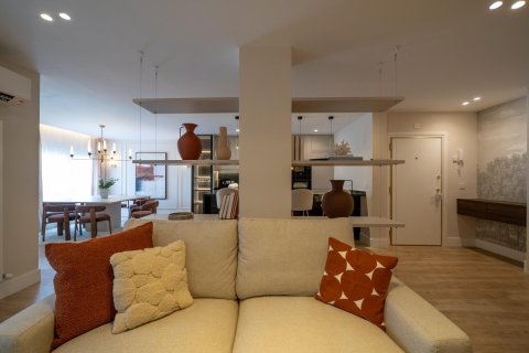 Wohnung zum Verkauf in Madrid, Spanien 3 Schlafzimmer, 235 m2 Nr. 165780 - Foto 9