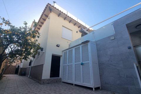 Willa w Los Balcones, Alicante, Hiszpania 4 sypialnie, 240 mkw. nr 165830 – zdjęcie 3