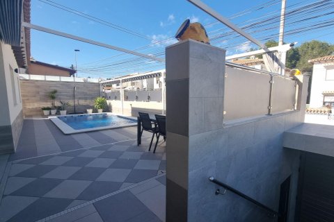 Willa w Los Balcones, Alicante, Hiszpania 4 sypialnie, 240 mkw. nr 165830 – zdjęcie 10