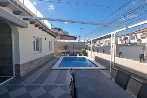 Willa w Los Balcones, Alicante, Hiszpania 4 sypialnie, 240 mkw. nr 165830 – zdjęcie 11