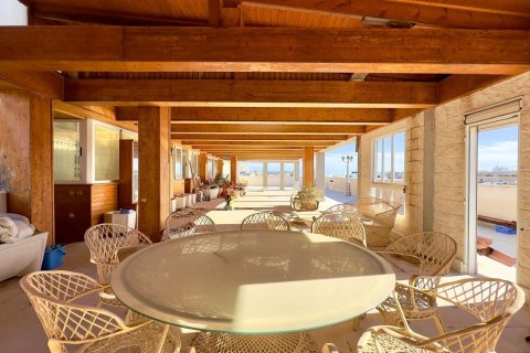 Attico in vendita a Torrevieja, Alicante, Spagna 2 camere da letto, 195 mq. N° 165836 - foto 29