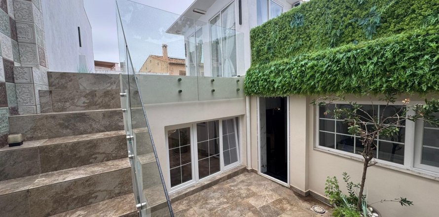 Casa a Sagunto, Valencia, Spagna 2 camere da letto, 110 mq. N° 165831