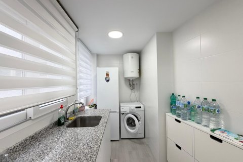 Appartamento in vendita a Torrevieja, Alicante, Spagna 3 camere da letto, 106 mq. N° 165833 - foto 7