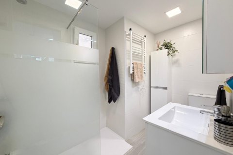 Appartamento in vendita a Torrevieja, Alicante, Spagna 3 camere da letto, 106 mq. N° 165833 - foto 29