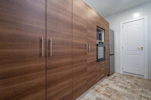 House for sale in Sagunto, Valencia, Spain 3 bedrooms, 150 sq.m. No. 165832 - photo 6