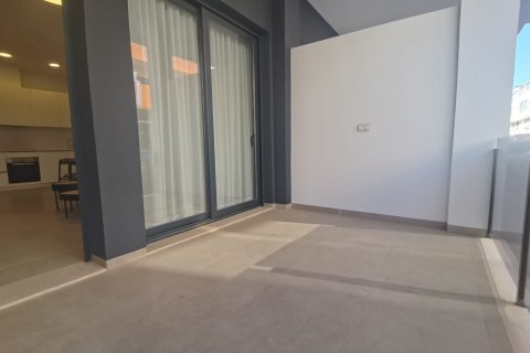 Apartamento en venta en Torrevieja, Alicante, España 1 dormitorio, No. 173952 - foto 10