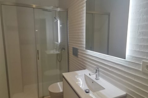 Apartamento en venta en Torrevieja, Alicante, España 1 dormitorio, No. 173952 - foto 20