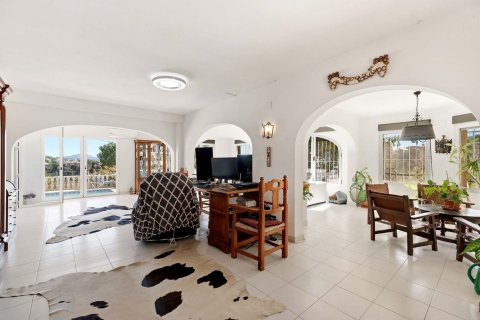 Villa till salu i Calpe, Alicante, Spanien 6 sovrum, 384 kvm. Nr. 181225 - foto 18