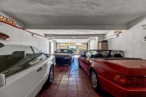 Villa till salu i Calpe, Alicante, Spanien 6 sovrum, 384 kvm. Nr. 181225 - foto 30