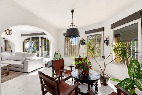 Villa till salu i Calpe, Alicante, Spanien 6 sovrum, 384 kvm. Nr. 181225 - foto 21