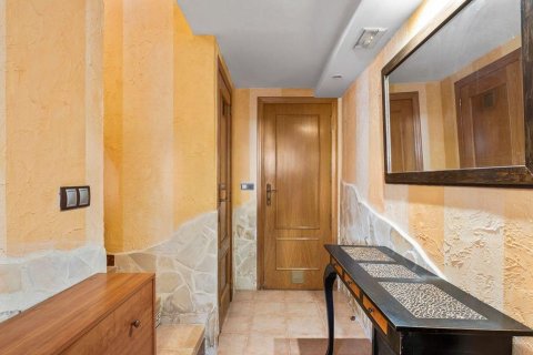 Villa zum Verkauf in Alicante, Spanien 5 Schlafzimmer, 326 m2 Nr. 181226 - Foto 30