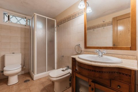 Villa zum Verkauf in Alicante, Spanien 5 Schlafzimmer, 326 m2 Nr. 181226 - Foto 15