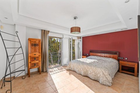 Villa zum Verkauf in Alicante, Spanien 5 Schlafzimmer, 326 m2 Nr. 181226 - Foto 12