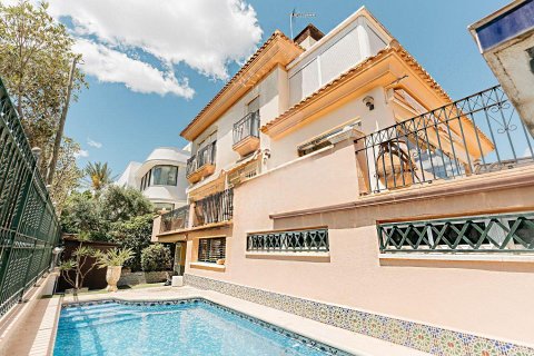 Villa in Alicante, Spanien 5 Schlafzimmer, 326 m2 Nr. 181226