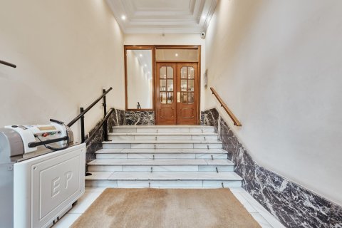 Villa till salu i Madrid, Spanien 2 sovrum, 72 kvm. Nr. 179893 - foto 28