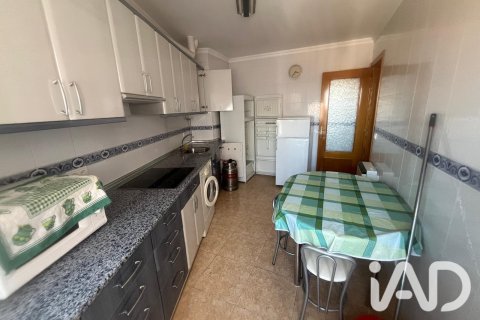 Huoneisto myytävänä Ciudad Rodrigo, Salamanca, Espanja, 3 makuuhuonetta, 76 m2 No. 192114 - kuva 12