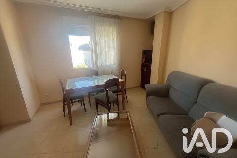 Huoneisto myytävänä Ciudad Rodrigo, Salamanca, Espanja, 3 makuuhuonetta, 76 m2 No. 192114 - kuva 2