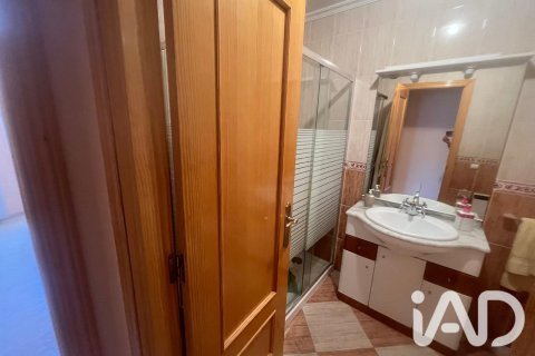 Huoneisto myytävänä Ciudad Rodrigo, Salamanca, Espanja, 3 makuuhuonetta, 76 m2 No. 192114 - kuva 11
