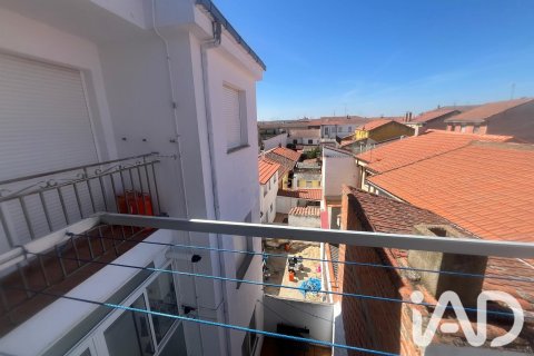 Huoneisto myytävänä Ciudad Rodrigo, Salamanca, Espanja, 3 makuuhuonetta, 76 m2 No. 192114 - kuva 14
