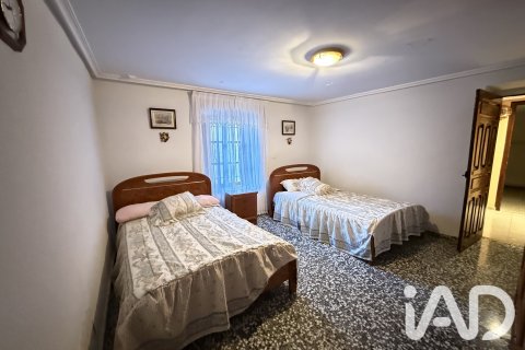 Talo myytävänä Ardon, Leon, Espanja, 3 makuuhuonetta, 402 m2 No. 192115 - kuva 21
