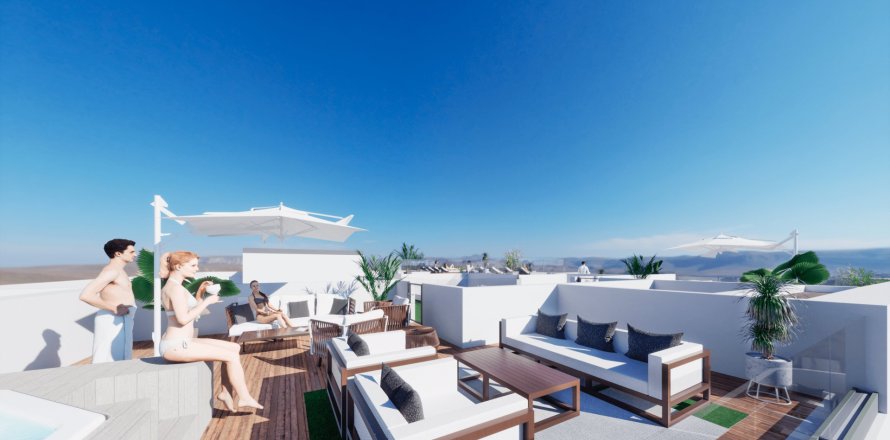 Apartment à Torrevieja, Alicante, Espagne 3 chambres, 100 m2 No. 136630