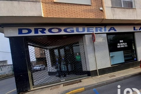 Komerciāls īpašums pārdošanā La Baneza, Leon, Spānijā 382 m2 Nr. 153918 - attēls 3