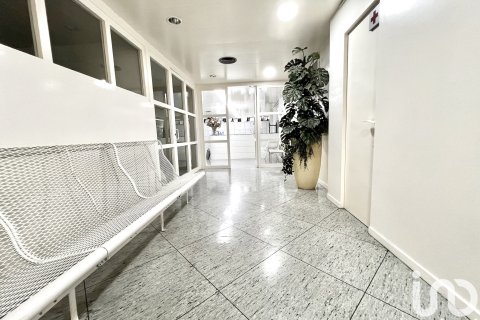 Продажа коммерческой недвижимости в Барселона, Испания 1 спальня, 184м2 №153922 - фото 8