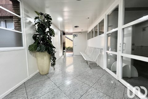 Продажа коммерческой недвижимости в Барселона, Испания 1 спальня, 184м2 №153922 - фото 7