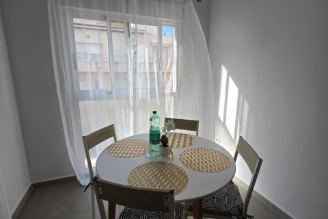 Wohnung zum Verkauf in Torrevieja, Alicante, Spanien 1 Schlafzimmer, 60 m2 Nr. 184220 - Foto 3