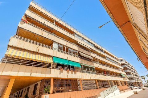 Apartment for sale in La Mata, Alicante, Spain 3 bedrooms, 114 sq.m. No. 184225 - photo 11