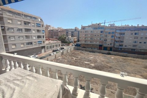 Apartment for sale in Torrevieja, Alicante, Spain 2 bedrooms, 94 sq.m. No. 184226 - photo 9