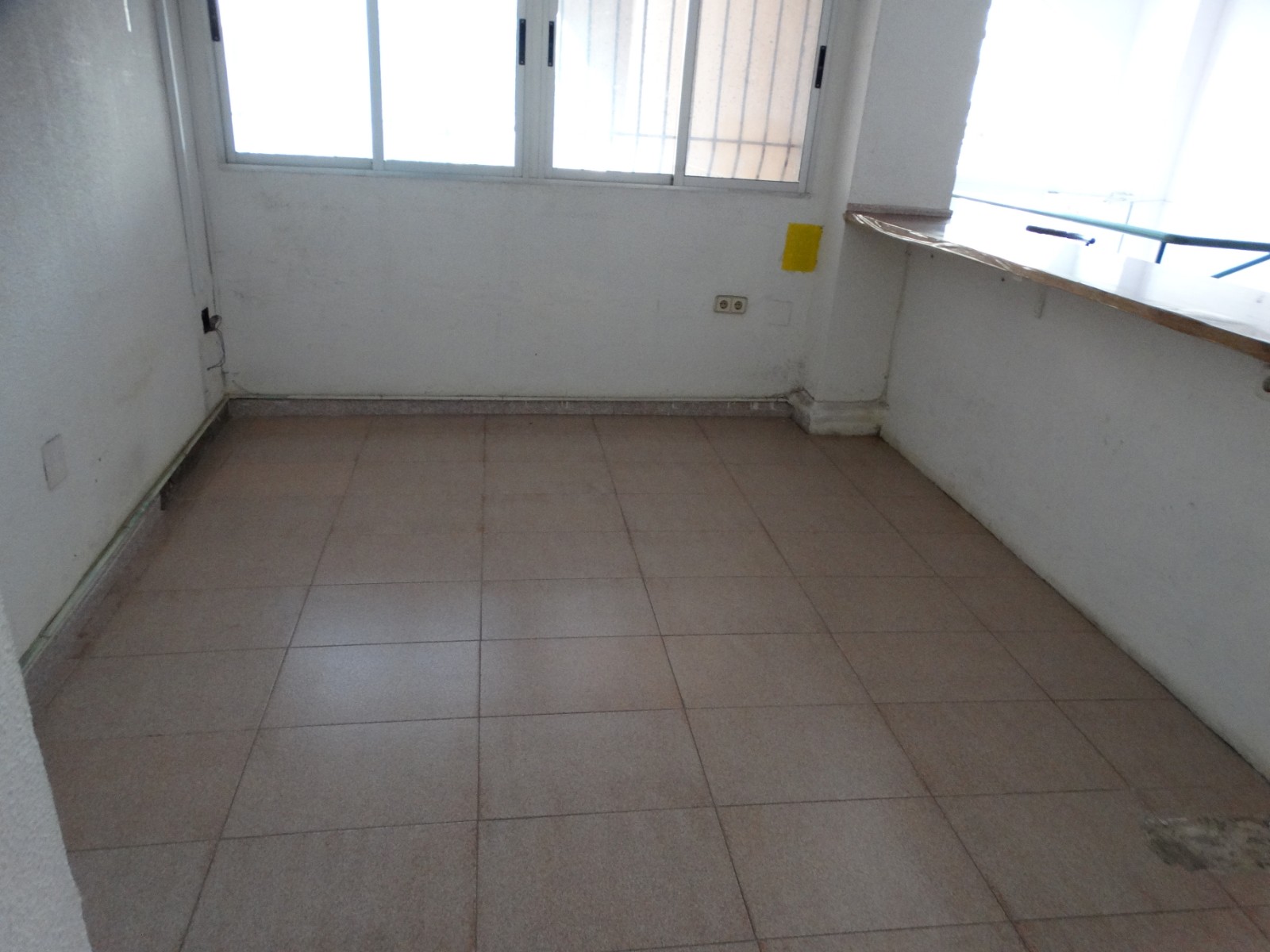 Kommersiell fastighet i Guardamar del Segura, Alicante, Spanien 170 kvm. Nr. 80216