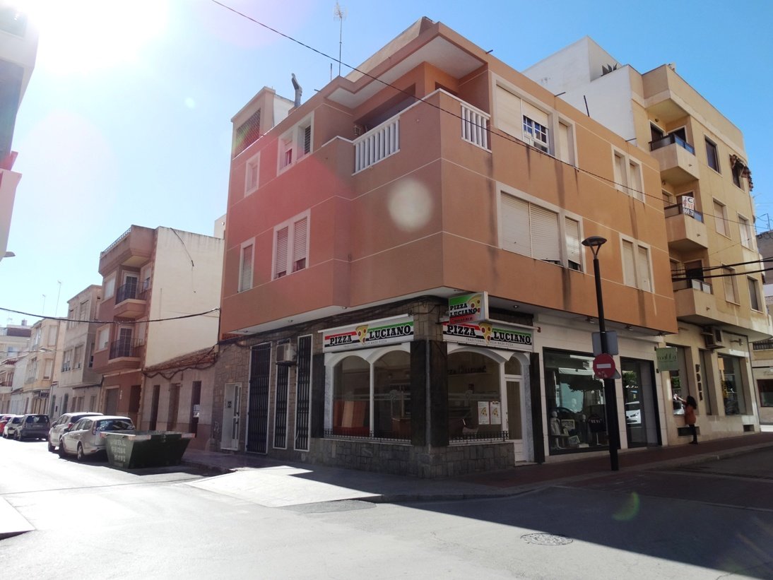 Apartment in Guardamar del Segura, Alicante, Spain 6 bedrooms, 173 sq.m. No. 80219