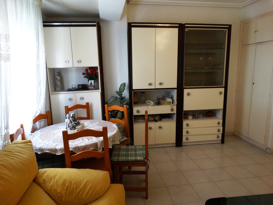 Apartment in Guardamar del Segura, Alicante, Spain 6 bedrooms, 173 sq.m. No. 80219