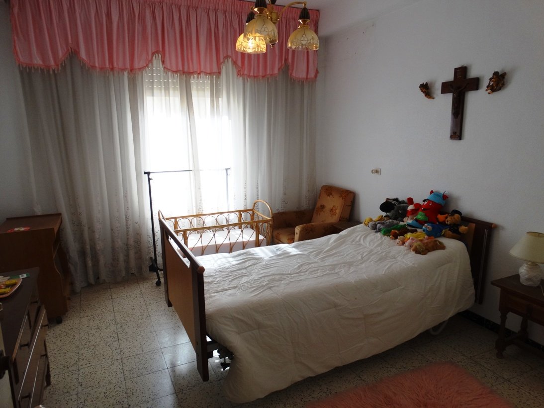 Apartment in Guardamar del Segura, Alicante, Spain 6 bedrooms, 173 sq.m. No. 80219