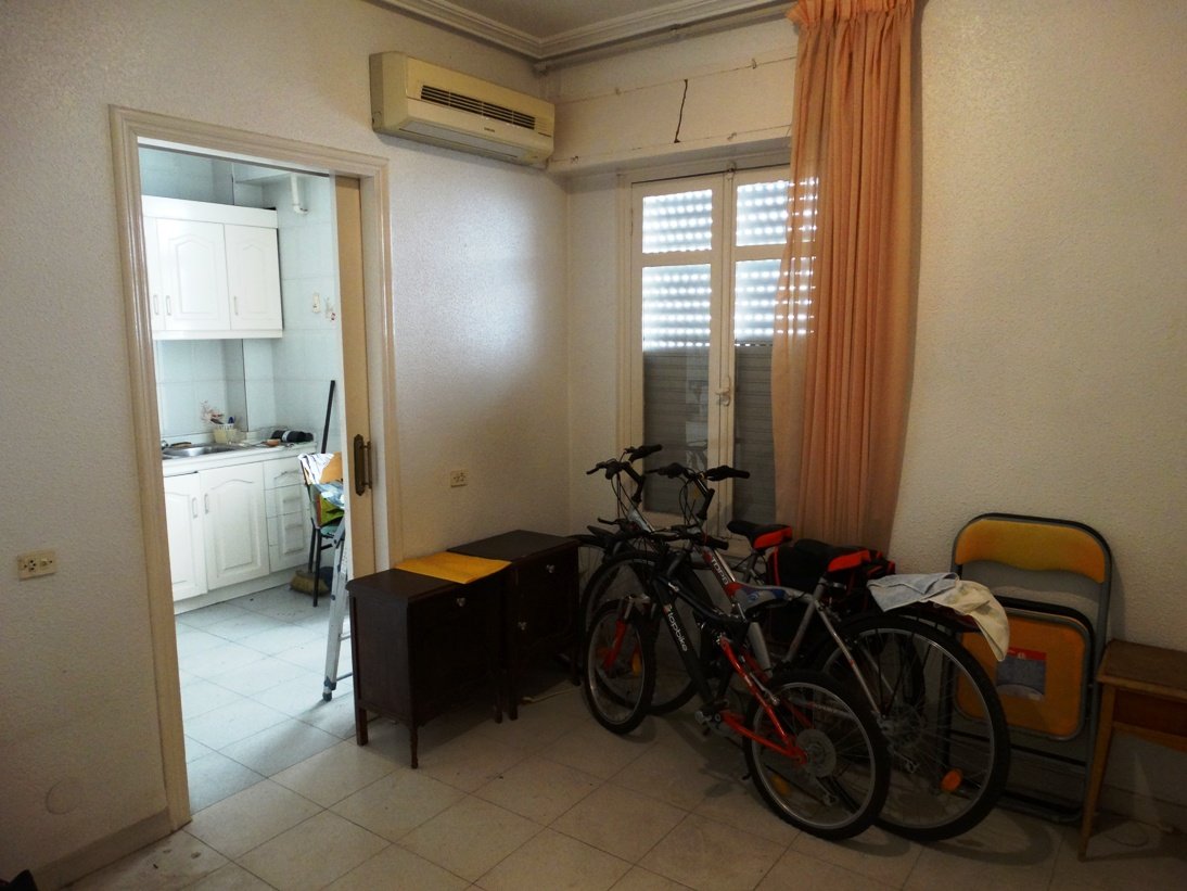 Apartment in Guardamar del Segura, Alicante, Spain 6 bedrooms, 173 sq.m. No. 80219