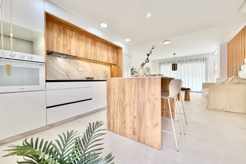 Продажа бунгало в Кокс, Аликанте, Испания 2 спальни, 101м2 №163965 - фото 20