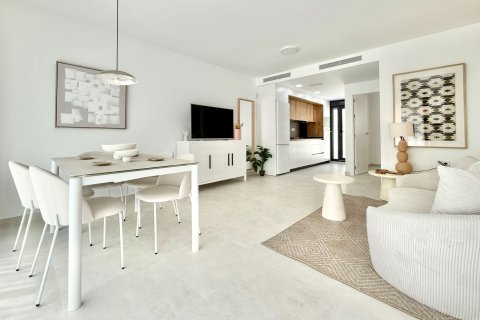 Bungalow till salu i Cox, Alicante, Spanien 2 sovrum, 135 kvm. Nr. 163966 - foto 11