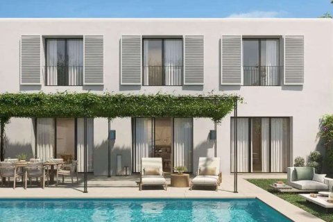 Kaupunkipientalo myytävänä Sotogrande, Cadiz, Espanja, 3 makuuhuonetta, 242 m2 No. 190892 - kuva 6