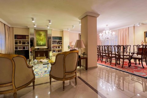 Villa for sale Dominio de Fontenebro, Madrid, Spain 8 bedrooms, 361 sq.m. No. 107073 - photo 25